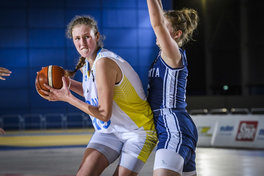 Жіноча збірна України U-18 розгромила Молдову на ЄвроБаскеті-2017