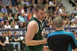 Українець Фесенко вивів Авеліно в фінал Кубка Європи ФІБА