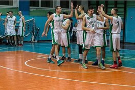 Перша ліга: третім півфіналістом стали Вінницькі Зубри