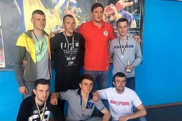 Аматори Рівненщини отримали нагороди від Сергія Ліщука