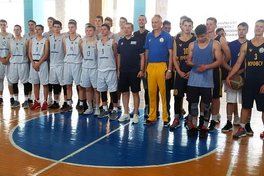 Перший спаринг чоловічої збірної U-16: коментарі тренерів