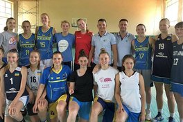 Для збірної України U-18 проведено суддівський семінар