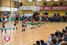 Матчі чоловічої Вищої ліги 6 жовтня: онлайн відеотрансляція