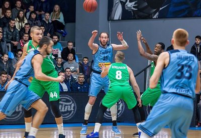 У Дніпрі відбулася битва за лідерство в чемпіонаті України: фотогалерея