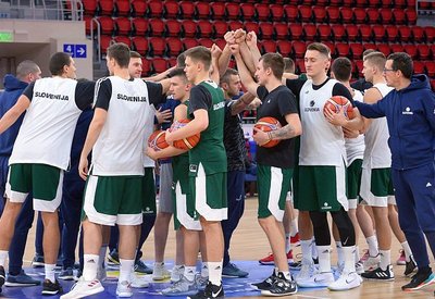 Збірна Словенії потренувалася в Запоріжжі: фотогалерея