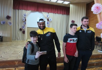 Шкільна версія баскетбольного щастя: фотогалерея