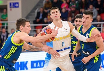 Як збірна України чемпіонів Європи перемагала: фотогалерея