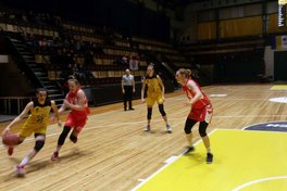 Жіноча Суперліга: чотири перемоги господарів