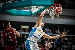 Телеканал XSPORT покаже матчі збірної України проти Чорногорії та Словенії