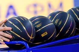 Вища ліга: онлайн відеотрансляція 24 лютого