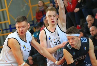 Харківські Соколи зазнали драматичної поразки в Кременчуці: відео моментів