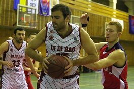 Перша ліга: зіграно стартові матчі другого етапу в групі В