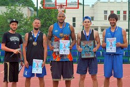 У Южному відбувся ювілейний турнір з баскетболу 3х3