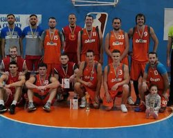 Завершено змагання у Вінницькій аматорській баскетбольній лізі