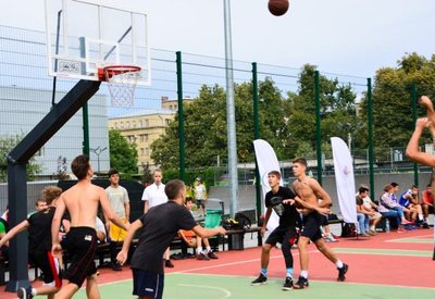 Великий фестиваль вуличного баскетболу в Харкові: фотогалерея змагань