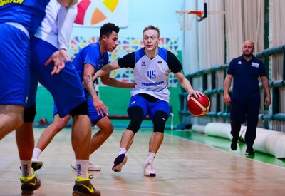 Останнє тренування збірної України перед вильотом до Словенії: відео