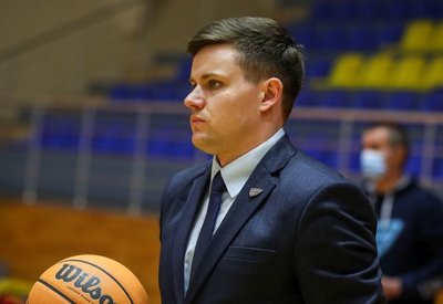 Дніпро здолав у Харкові спротив Соколів: відео коментарів