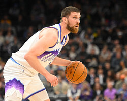 Українці за кордоном: Шульга та Михайлюк провели гарні матчі у США