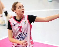 Жіноча Вища ліга: відеотрансляція матчів 29 листопада