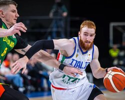 Відбір на ЧС-2027: Італія вирвала перемогу у Литви, Чорногорія здолала Румунію