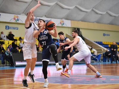 Харківські Соколи у Черкасах виграли у Ніко-Баскета: фотогалерея