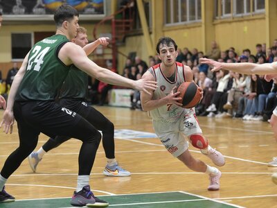 Рівне-ОШВСМ розгромило Прикарпаття-Говерлу