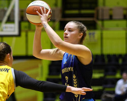 Будівельник залишився непереможним у жіночій Суперлізі, обігравши Київ-Баскет