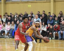 Дніпро обіграв Запоріжжя, Київ-Баскет програв Говерлі: хайлайти матчів Суперліги Favbet 7 грудня