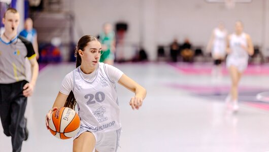 Жіноча Вища ліга: відеотрансляція матчу 11 грудня