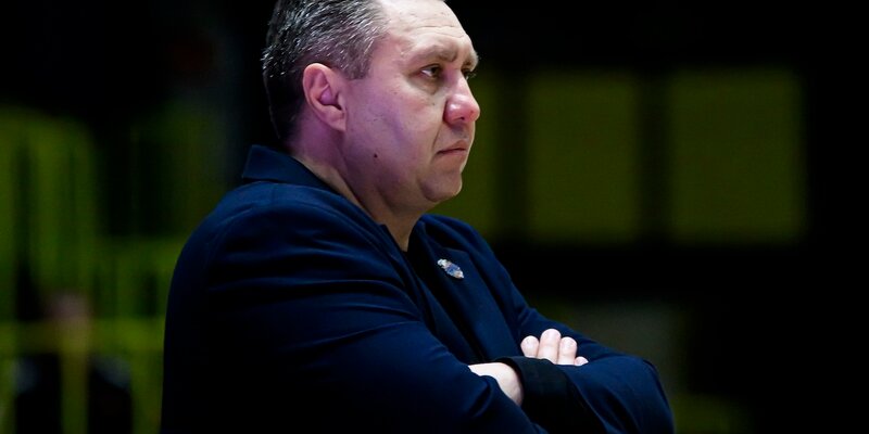 Важка перемога Соколів у кубковому матчі проти Кривбасу: відео коментарів