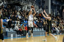 Дніпро стартував у Кубку України перемогою над Чайкою-ВМСУ: відео хайлайтів 14 грудня