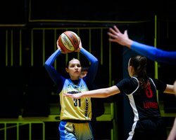 Жіноча Суперліга: відеотрансляція матчів 15 грудня