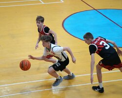 ВЮБЛ серед юнаків 2011 року: Рівне та Львів прийняли матчі другого етапу