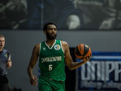 Статистика першої половини сезону Суперліги: лідери за підбираннями та блоками