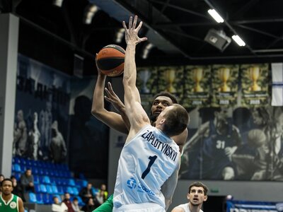 Новорічні хайлайти: топ-10 блок-шотів першої половини сезону Суперліги