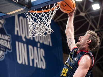 Українці за кордоном: Пустовий набрав 6 очок в Іспанії, у Геруна дабл-дабл в Японії