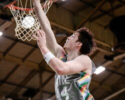 Макс Шульга відзначився дабл-даблом з 14 передачами в матчі на Новий рік