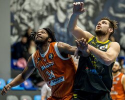 Київ-Баскет розгромно переміг Черкаські Мавпи у Дніпрі