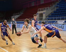 Дніпро обіграв Старий Луцьк у Запоріжжі: фотогалерея