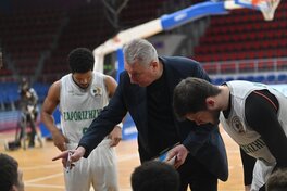 Запоріжжя вдома поступився Прикарпаття-Говерлі: відео коментарів