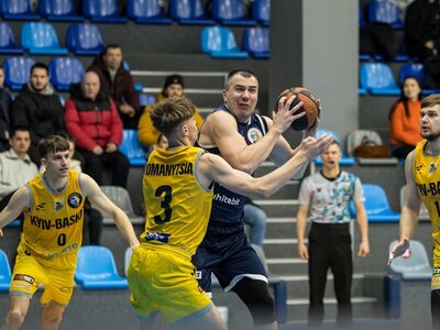 Харківські Соколи перемогли Київ-Баскет у центральному матчі туру 