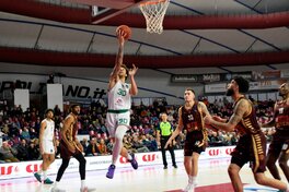 Українці за кордоном: Санон набрав 12 очок у Єврокубку, Ковляр зіграв проти свого минулого клубу 