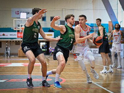 Перемога Кривбаса в матчі проти Прикарпаття-Говерли: фотогалерея