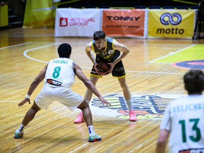 Київ-Баскет переміг Запоріжжя у столичному матчі: фотогалерея