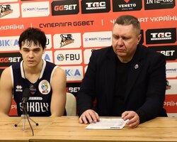 Харківські Соколи перемогли в Черкасах: відео коментарів після гри