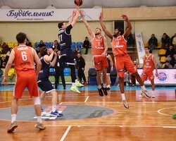 Харківські Соколи вдруге в сезоні перемогли Черкаських Мавп: фотогалерея