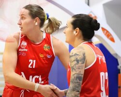 Українки за кордоном: Юркевічус не вистачило одного підбирання до дабл-дабл