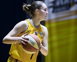 Жіноча Суперліга: відеотрансляція матчу 25 січня 