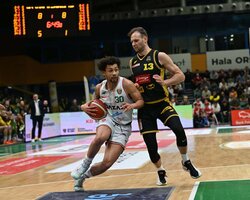 Українці за кордоном: результативні матчі Ковляра і Ткаченка, Шльонськ Санона вийшов в лідери в Польщі