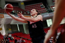 Українці за кордоном: Ягупова провела гарний матч в Туреччини, Тиха набрала 14 очок в Італії